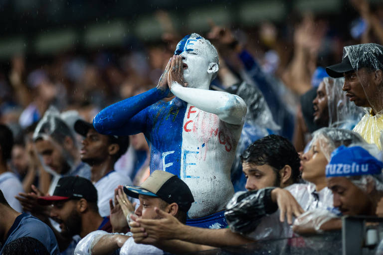 Rebaixado para a segunda divisão, Cruzeiro foi o ...