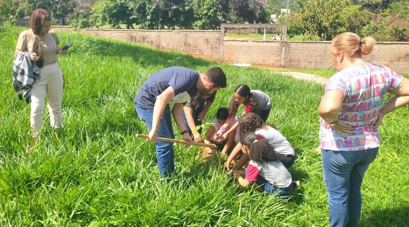 Alunos do MAMP realizam ações de educação ambiental em parceria com a EMATER