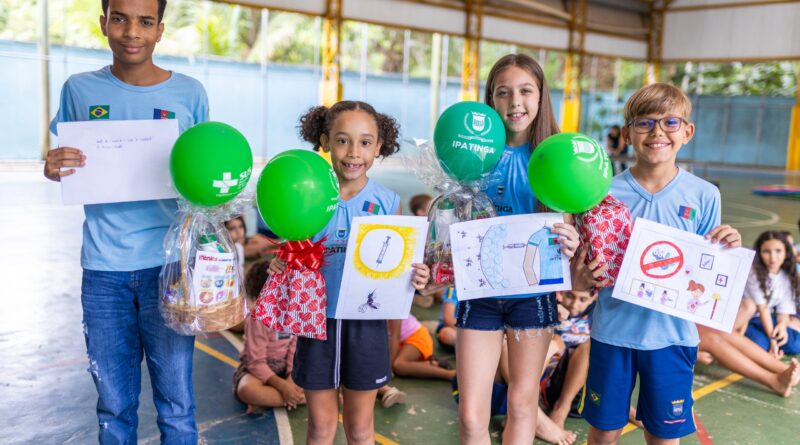 Premiação do 1º Concurso de Frases e Desenhos da Escola Municipal Gercy Benevenuto, no Taúbas