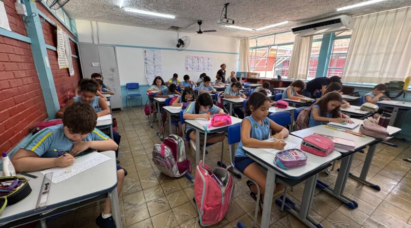 Ipatinga inicia ano letivo em escolas municipais na próxima quarta-feira.  São 47 escolas e 33 creches